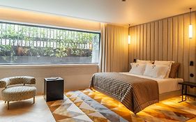 Palatial Suites